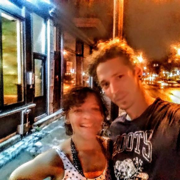 Meet your Posher, Mi-mi - Picture 1 of 1